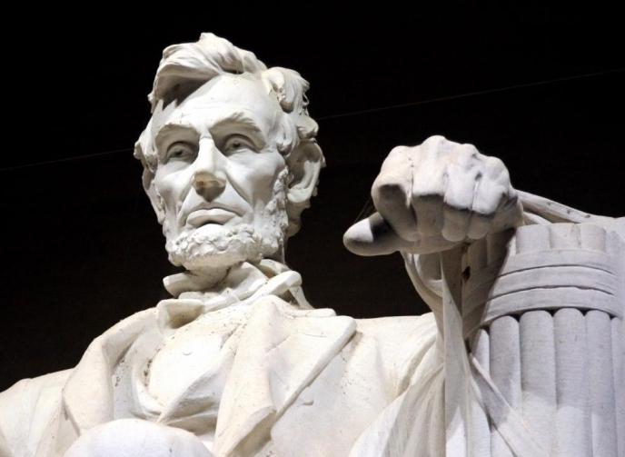 אברהם לינקולן. נשיא ארצות הברית, ותפקידו בביטול העבדות